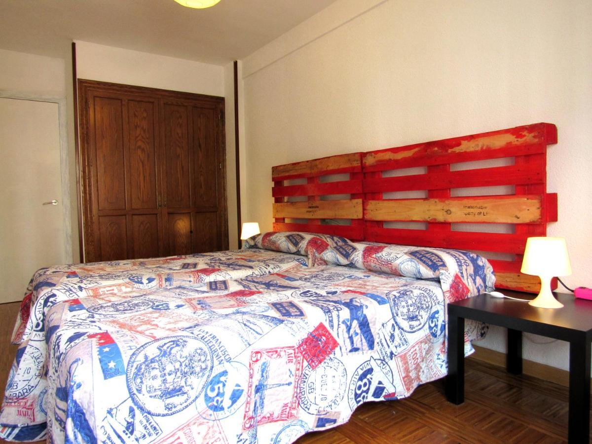 Www Parques De La Catedral Travel Com Parking Privado Gratis Apartment Leon Exterior photo